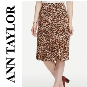 Ann Taylor Leopard Print
Pleated Animal Lined Midi skirt